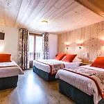 Logis Les Bruyères 3*