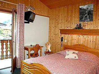 فندق Les Bruyeres 3*