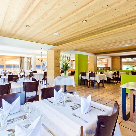 Les Bruyeres Hotel