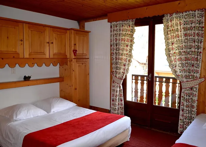 Les Bruyeres Hotel 3*