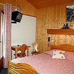 Hotel Les Bruyeres 3*