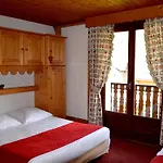 Les Bruyeres Hotel 3*