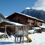 Les Bruyeres 3*