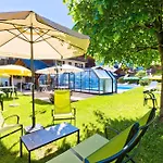 Les Bruyeres Hotel