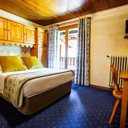 Hotel Les Bruyeres 3*