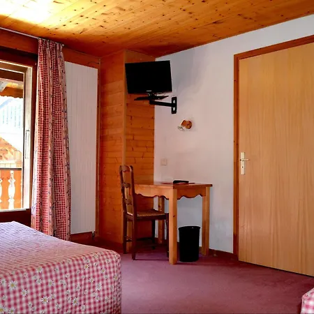 Les Bruyeres 3* Morzine